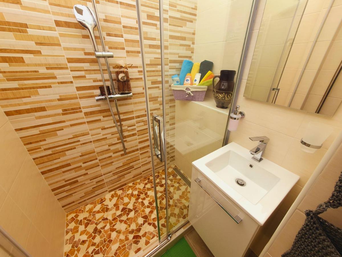 Apartment In The Center Of Praga Exterior foto